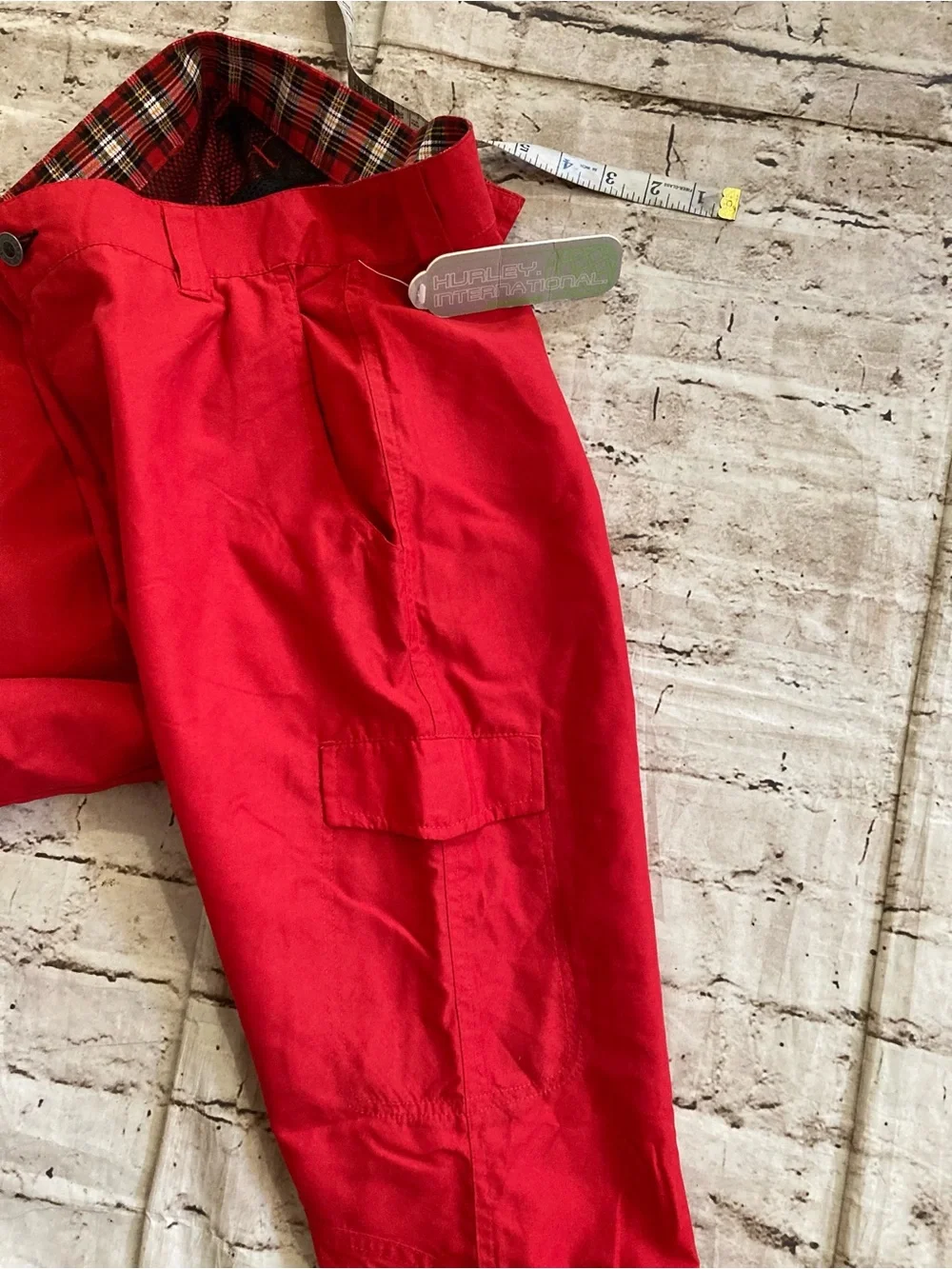 NWT men’s HURLEY international red utility cargo relaxed fit pants size 32 x 32